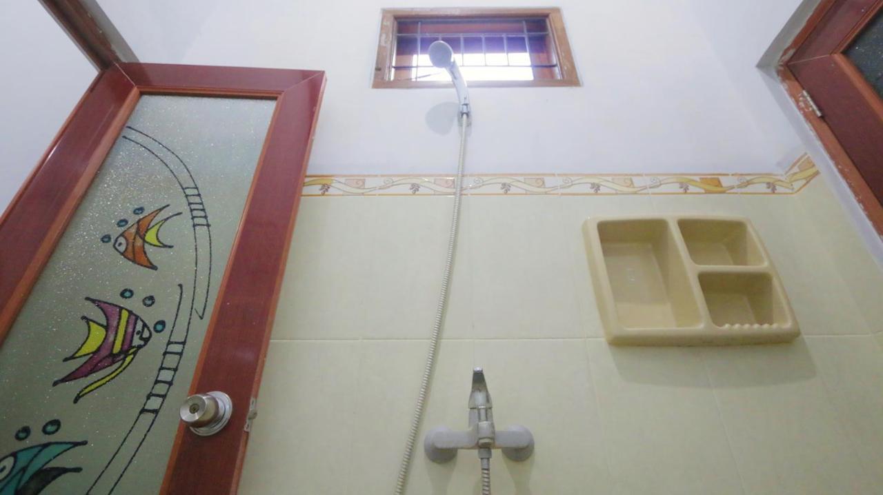 Alista Hotel Bondowoso Ngoại thất bức ảnh