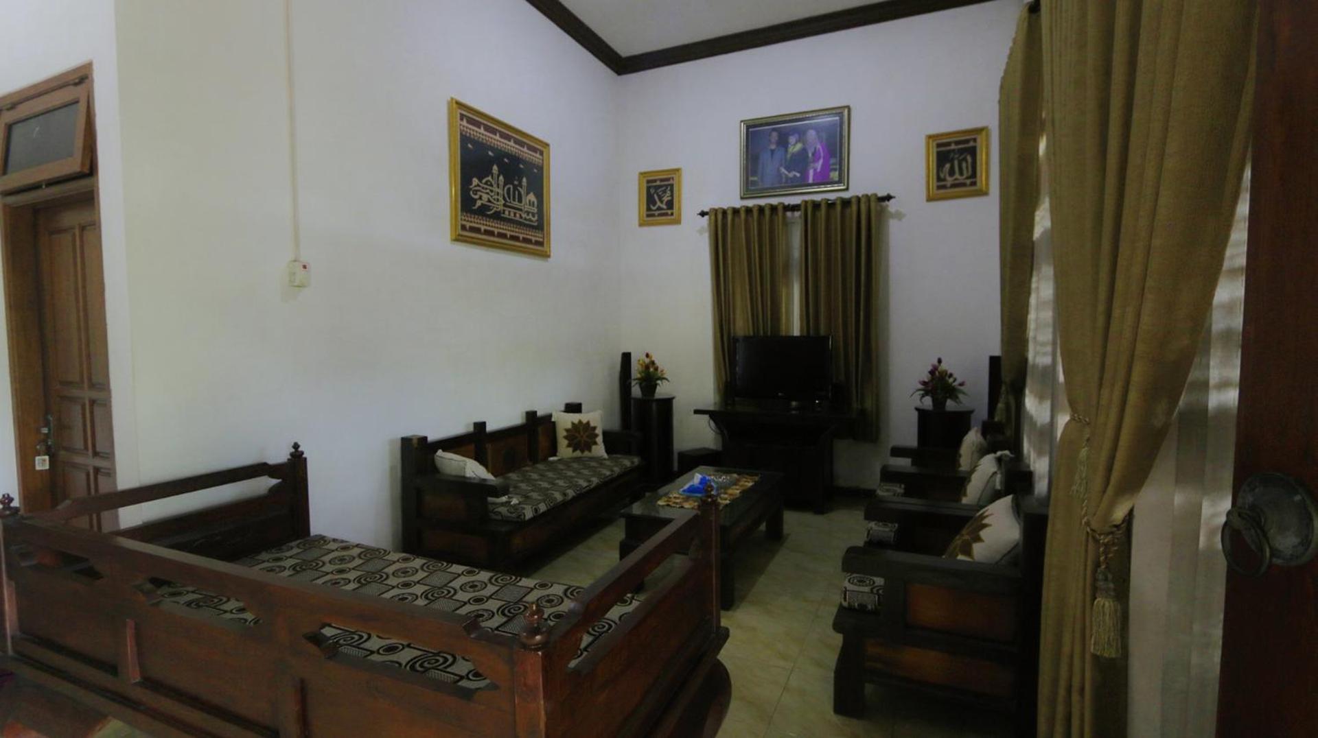 Alista Hotel Bondowoso Ngoại thất bức ảnh